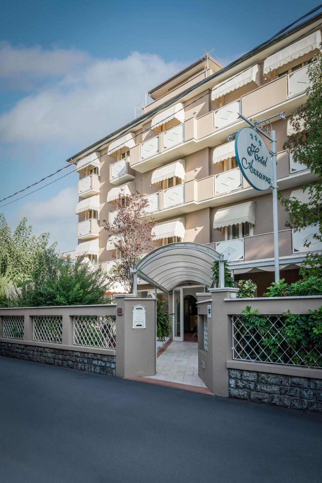 Hotel Azzurra Marina di Pietrasanta Εξωτερικό φωτογραφία
